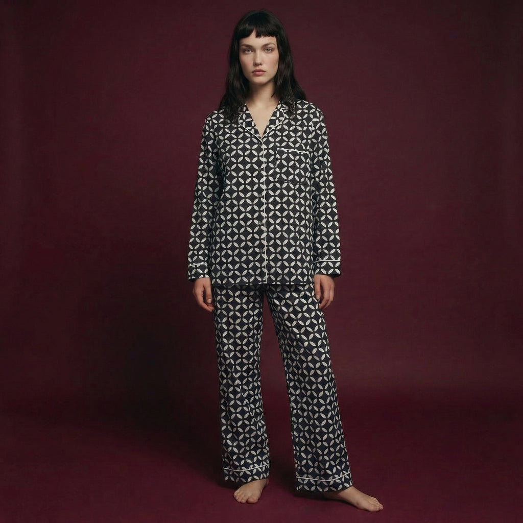 Diamond Noir Pyjama Set